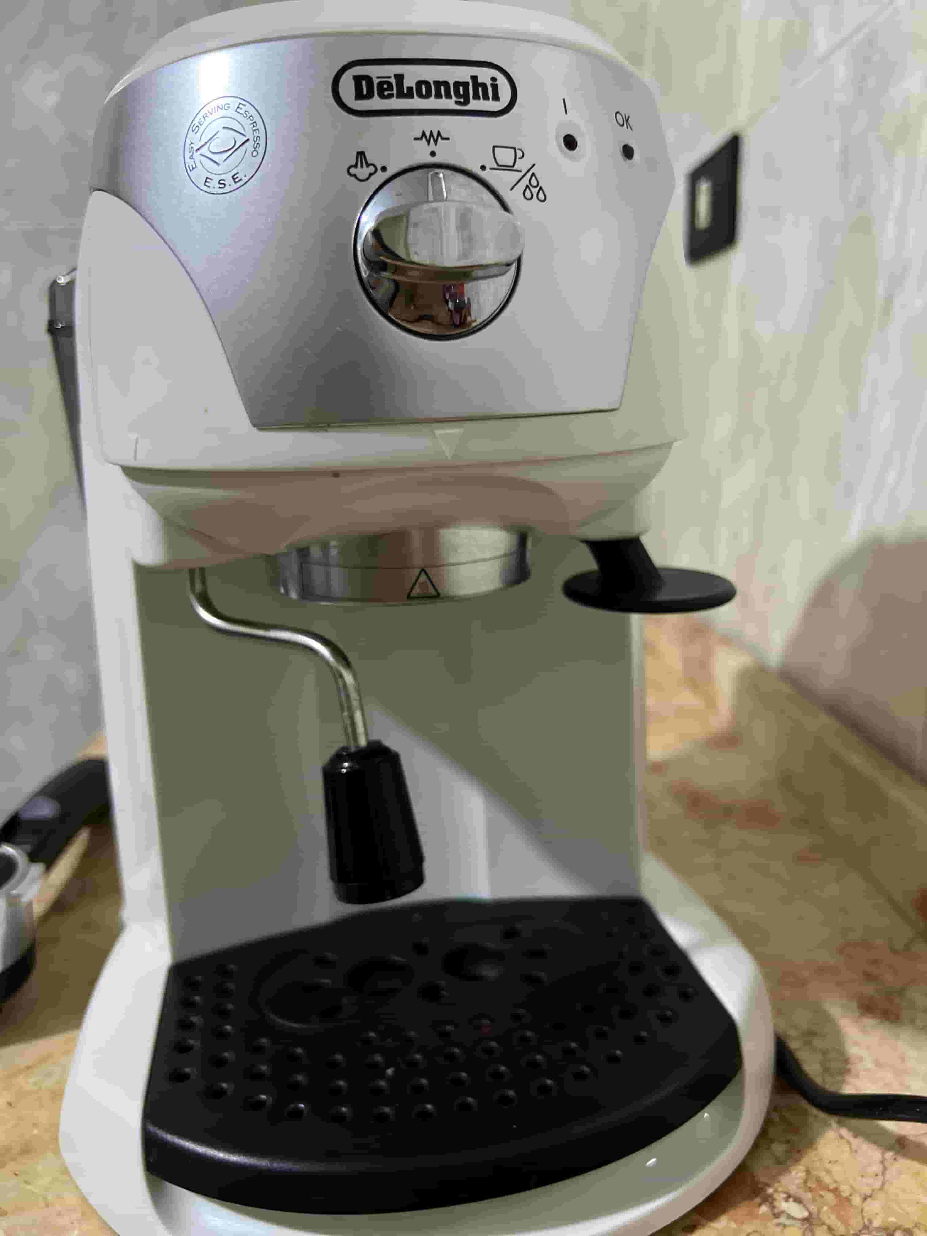 ماكينة قهوة