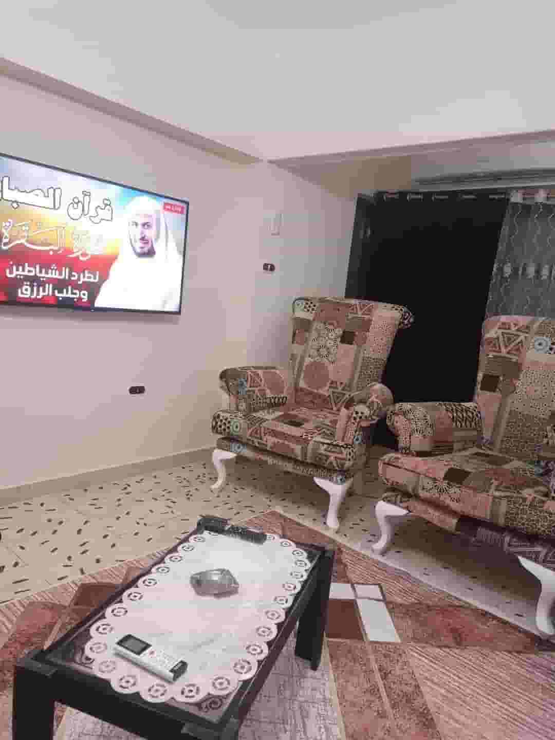 شقه مفروشه ومكيفه بالكامل