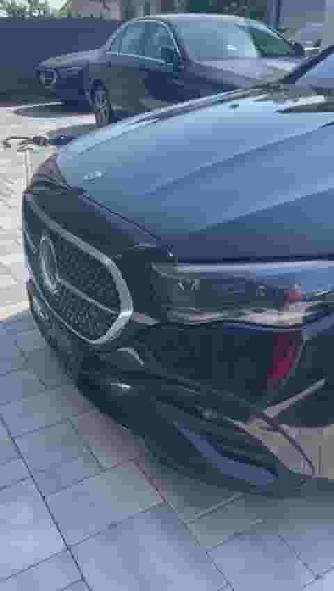 Mercedes Benz E200 AMG 2025 Mercedes Benz E200 AMG 2025