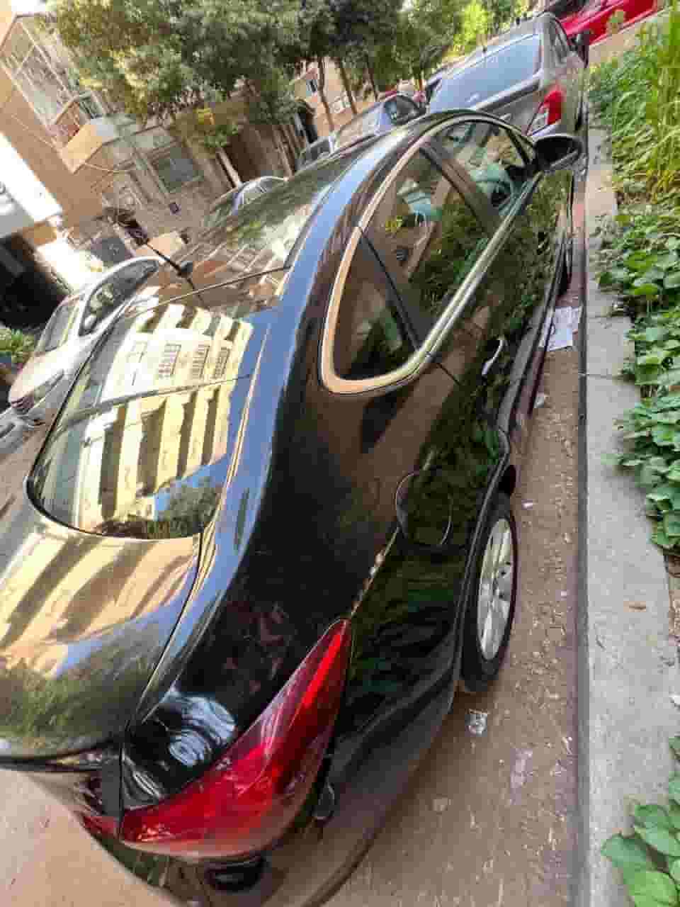 Selling an Oil Astra 2020 car Selling an Oil Astra 2020 car