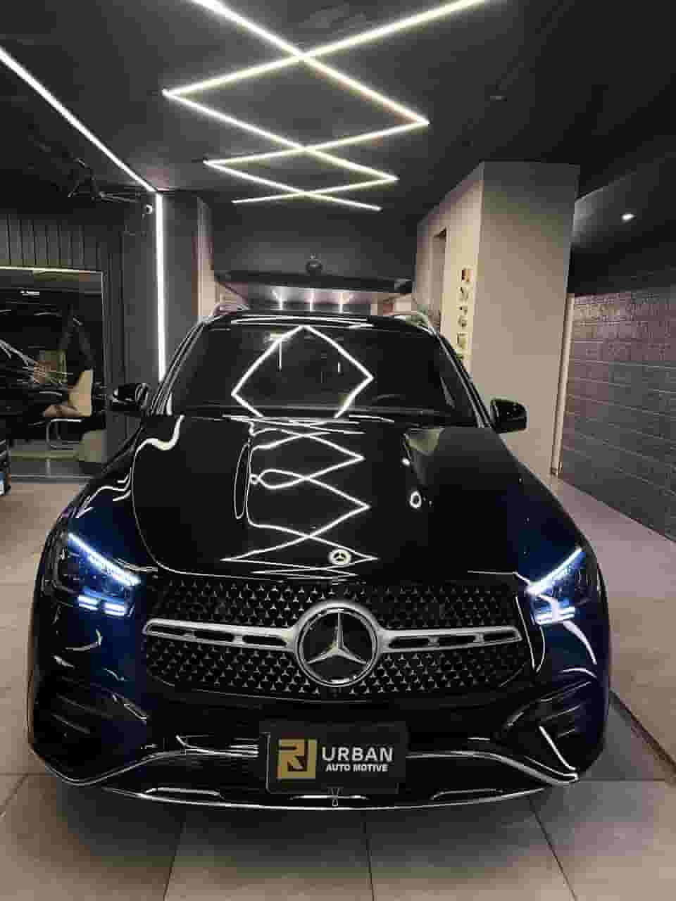 مرسيدس بنز GLE 450  2025  مرسيدس بنز GLE 450  2025