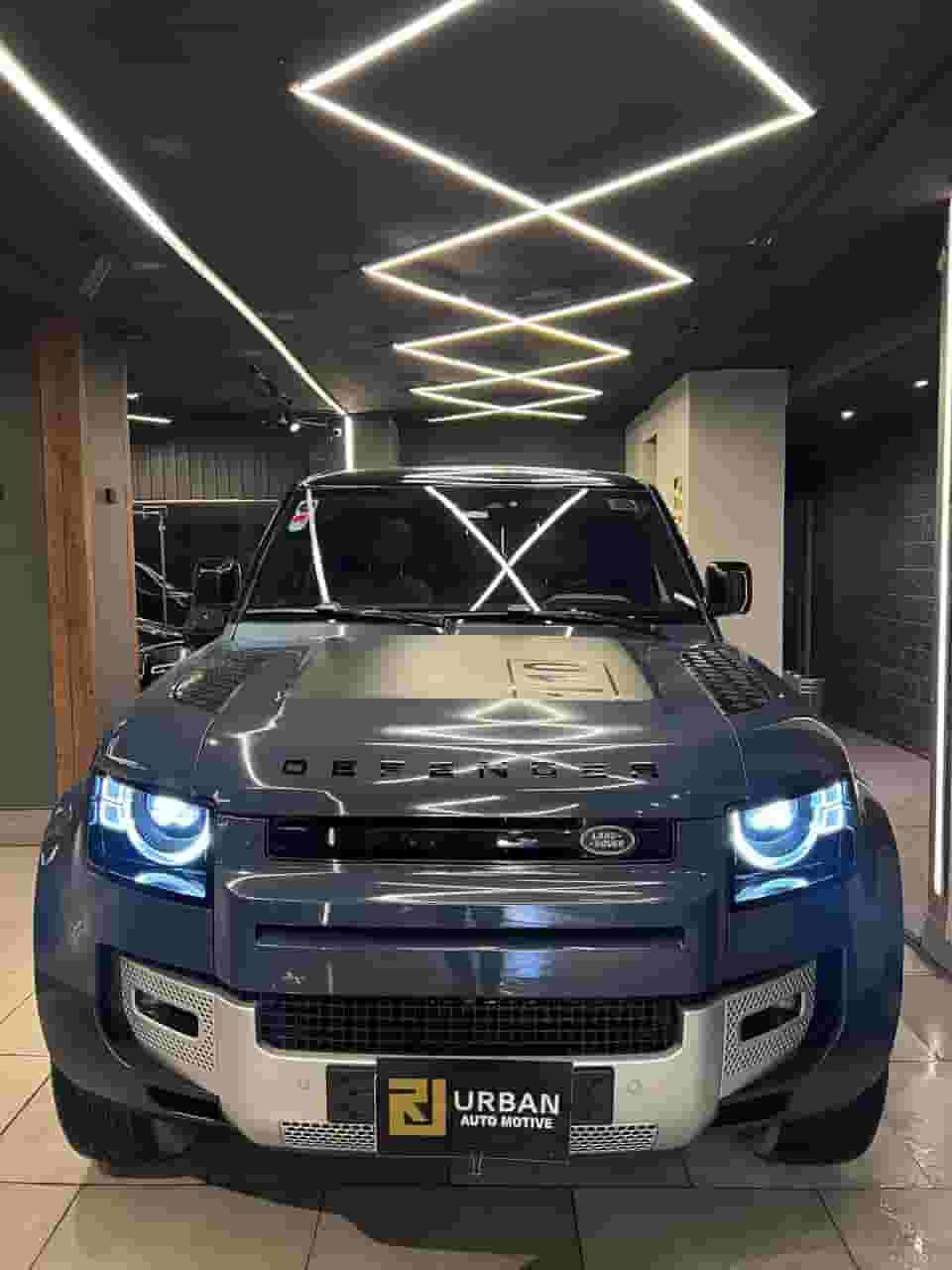 لاند روفر ديفيندر 2021  لاند روفر ديفيندر 2021